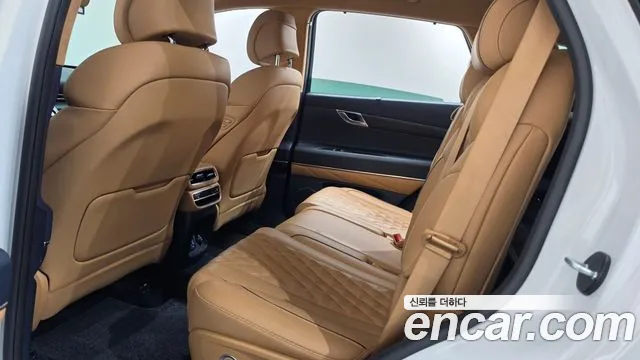 Genesis GV80 — Фото автомобиля 17