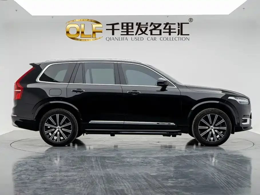Volvo Volvo XC90 Plug-in Hybrid 2022 E-Drive Hybrid T8 Smart Premium Luxury 7-Seater — Фото автомобиля 5