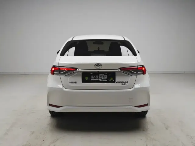 Toyota Corolla 2021 1.2T S-CVT Elite PLUS Edition — Фото автомобиля 5
