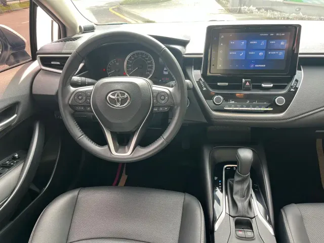 Toyota Corolla — Фото автомобиля 11