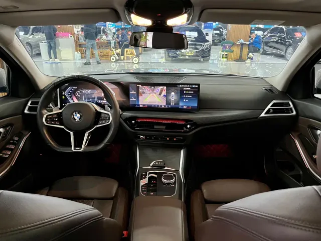 BMW 3 Series — Фото автомобиля 12