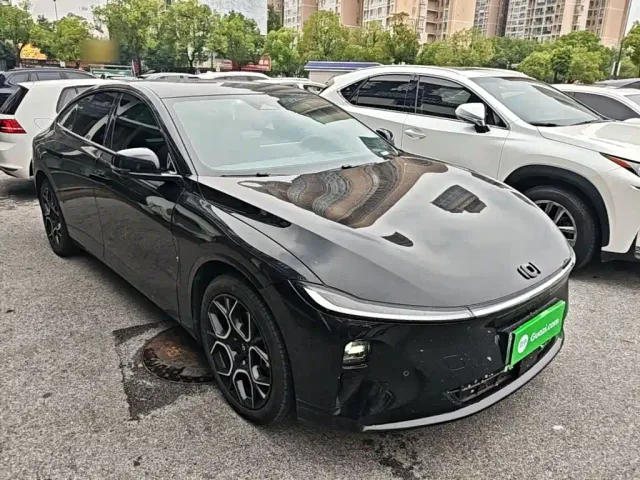 Changan Qiyuan A07 — Фото автомобиля 3