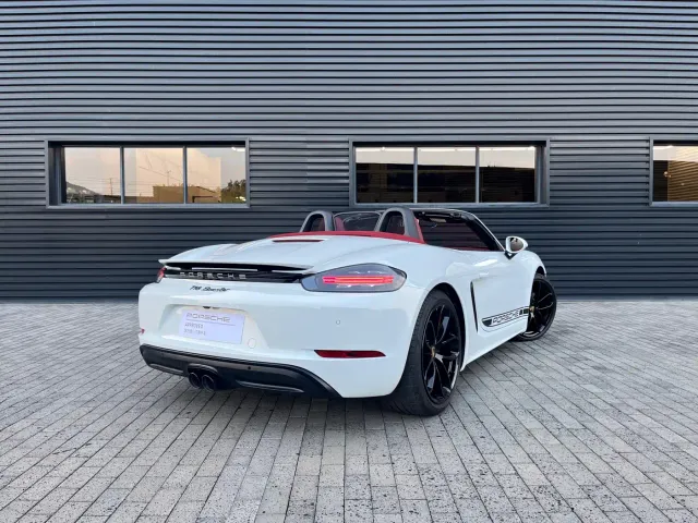Porsche 718 — Фото автомобиля 5