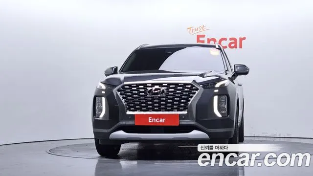 Hyundai Palisade Palisade Дизель 2.2 2WD — Фото автомобиля 3