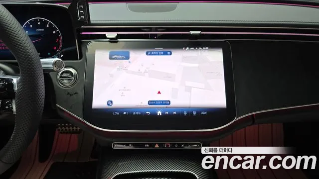 Mercedes-Benz E-Class — Фото автомобиля 18