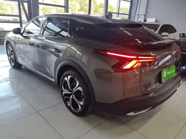 Citroen C5 X — Фото автомобиля 4