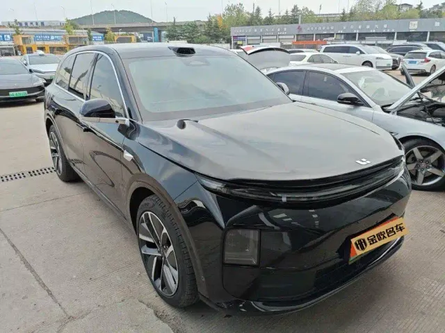 Li Auto L6 — Фото автомобиля 6