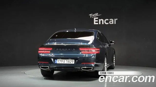Genesis G80 Бензин 2.5 турбо AWD — Фото автомобиля 4