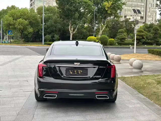 Cadillac CT5 — Фото автомобиля 8