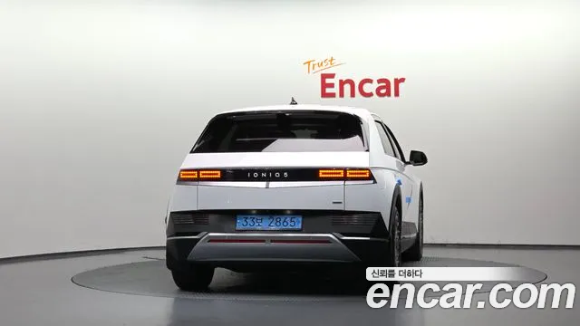 Hyundai Ioniq 5 — Фото автомобиля 4