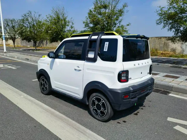 Geely Panda — Фото автомобиля 3