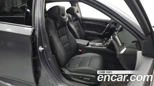Honda Accord Accord 10 поколение 1.5 Turbo — Фото автомобиля 21