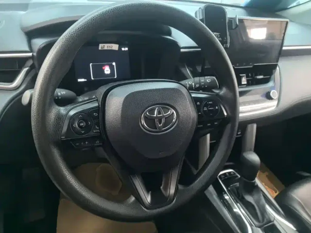 Toyota Corolla Cross — Фото автомобиля 10