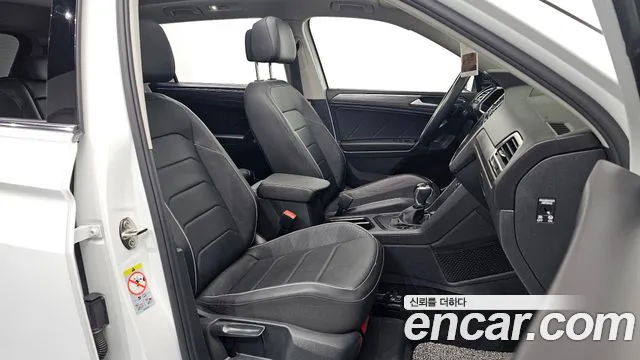 Volkswagen Tiguan — Фото автомобиля 17