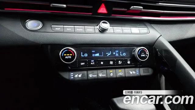 Hyundai AVANTE Avante (CN7) — Фото автомобиля 18