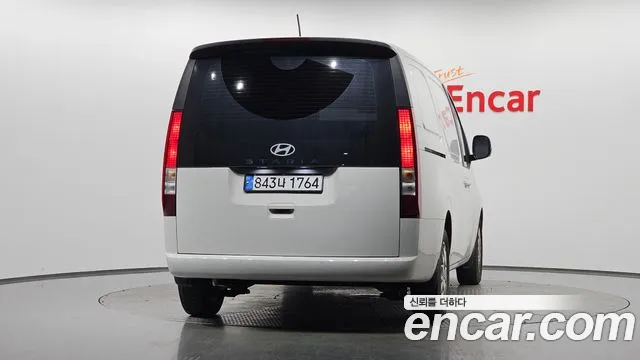 Hyundai Staria Staria L3.5 Карго 3 места — Фото автомобиля 4