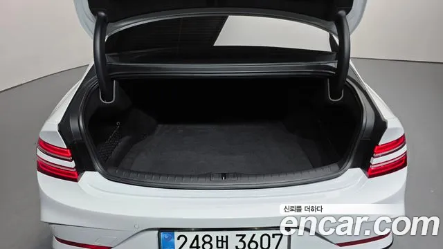 Genesis G80 Бензин 2.5 турбо 2WD — Фото автомобиля 19