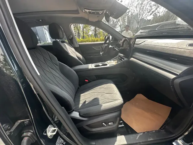 Chery Tiggo 8 PLUS — Фото автомобиля 10