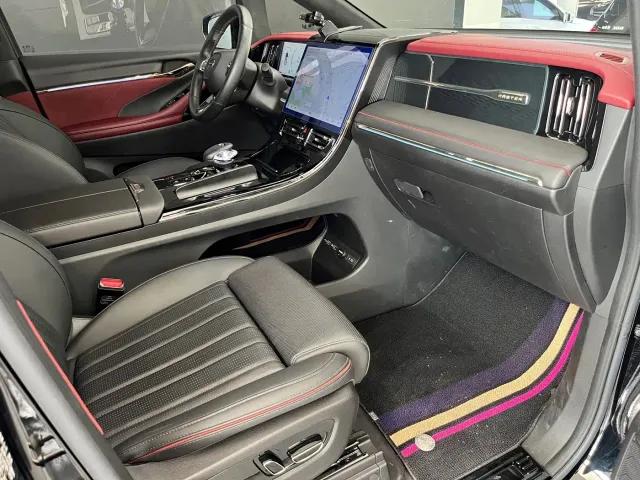 GAC Trumpchi M8 — Фото автомобиля 11