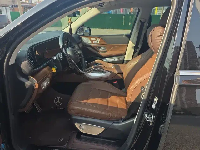 Mercedes-Benz GLS-Class — Фото автомобиля 9