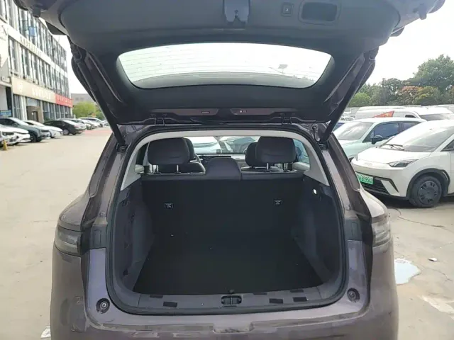 Leapmotor B10 — Фото автомобиля 18