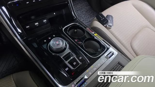 Kia Canival Carnival 4 поколение Дизель 7 мест Hi-Limousine — Фото автомобиля 9