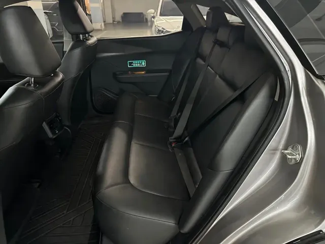 Toyota bZ3 — Фото автомобиля 12