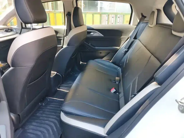 Geely Geometry E Firefly — Фото автомобиля 16