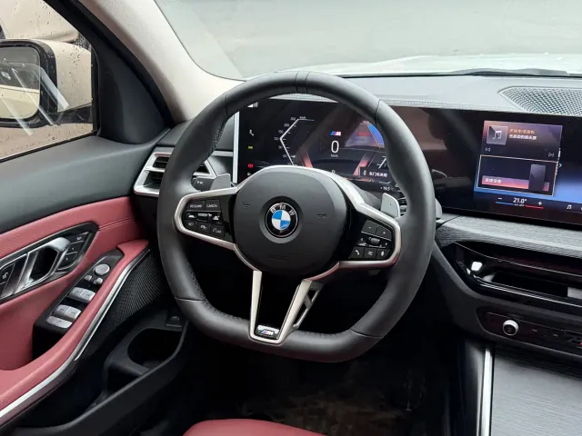 BMW 3 Series — Фото автомобиля 11