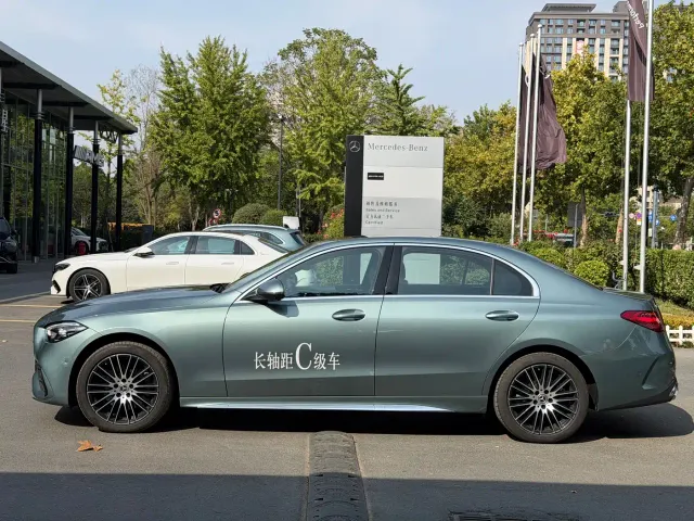 Mercedes-Benz C-Class — Фото автомобиля 7