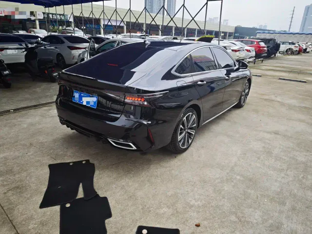 Chery Arrizo 8 — Фото автомобиля 13