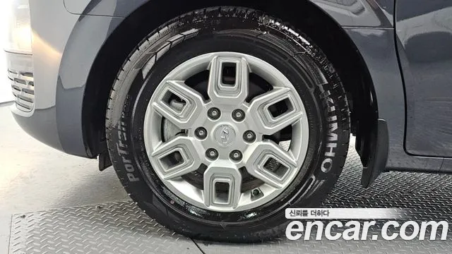 Hyundai Staria Staria Карго 3 места — Фото автомобиля 2
