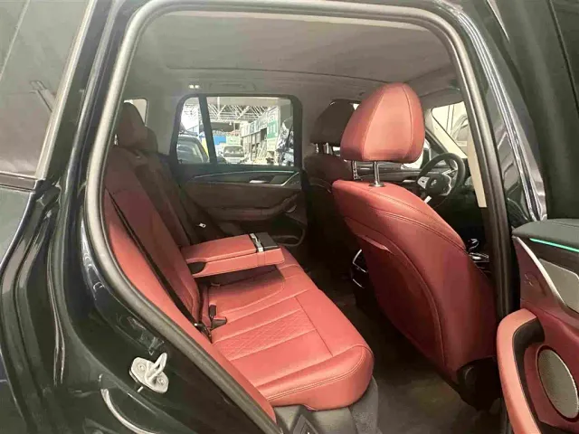BMW X3 — Фото автомобиля 14