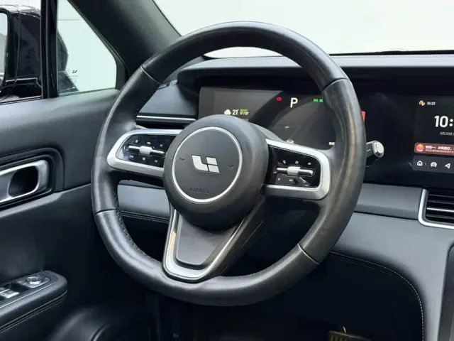Li Auto ONE — Фото автомобиля 10
