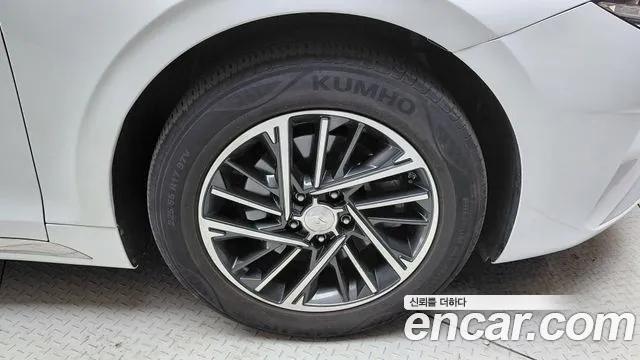 Hyundai Grandeur Grandeur (New) — Фото автомобиля 21