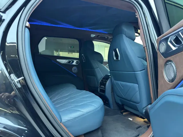 BMW XM — Фото автомобиля 17