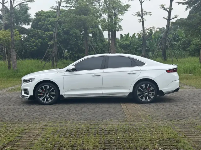 Geely Xingrui — Фото автомобиля 5