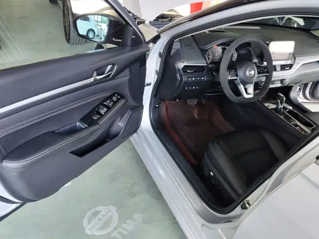 Nissan Teana — Фото автомобиля 15