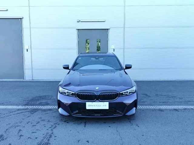 BMW 3 Series — Фото автомобиля 2