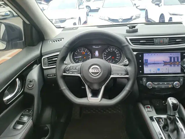 Nissan Qashqai — Фото автомобиля 10