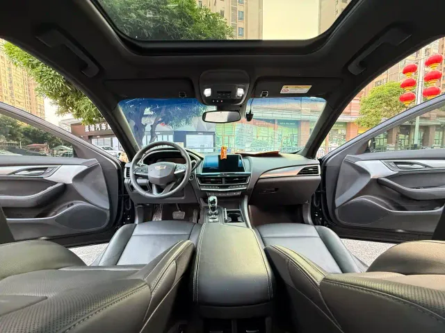 Cadillac CT5 — Фото автомобиля 22
