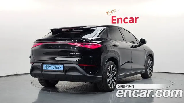 BYD Sealion 7 — Фото автомобиля 2