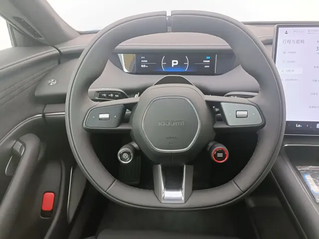 Xiaomi SU7 — Фото автомобиля 8