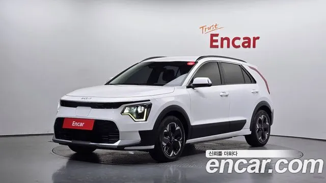 Фотография автомобиля — Kia Niro