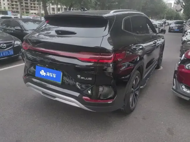 BYD Song PLUS PHEV 2025 EV 520km Premium — Фото автомобиля 3