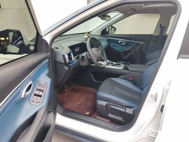 GAC Trumpchi GS3 — Фото автомобиля 15