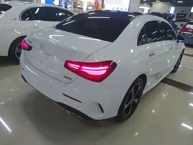 Mercedes-Benz A-Class — Фото автомобиля 4