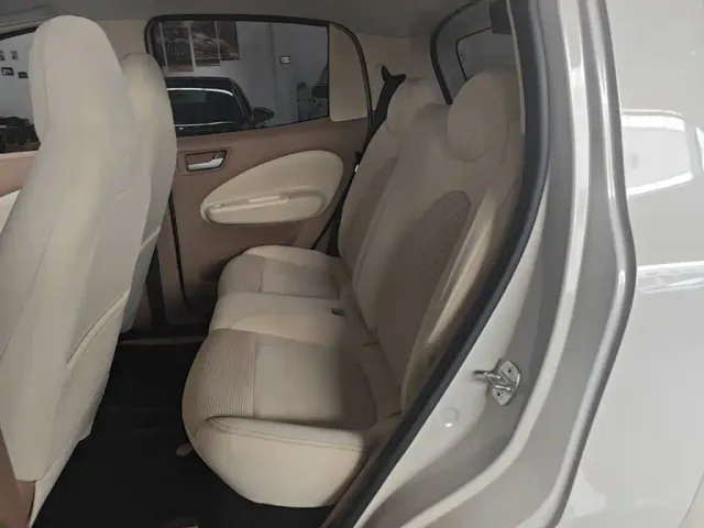 Wuling Hongguang Mini EV — Фото автомобиля 16