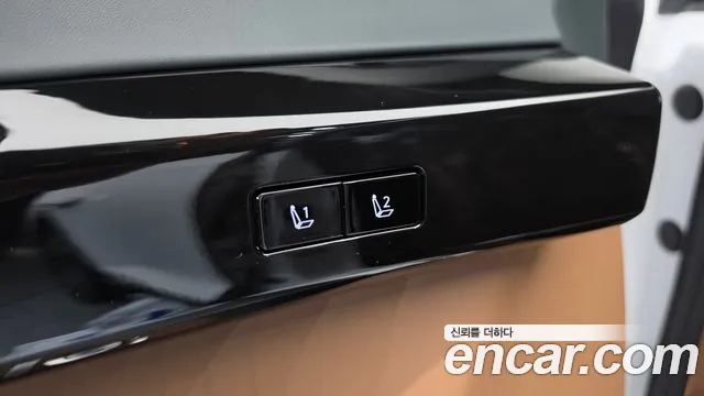 Hyundai Grandeur GN7 — Фото автомобиля 24