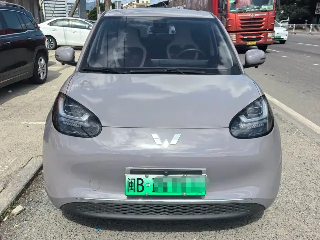 Wuling Bingo — Фото автомобиля 2